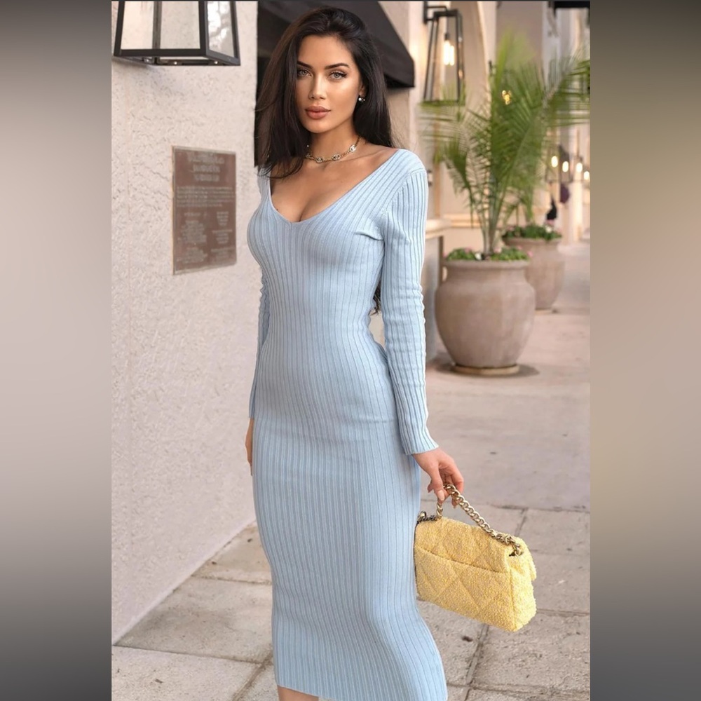 NWT Fashion Nova knit Bodycon dress, Size M, True Summer Palette